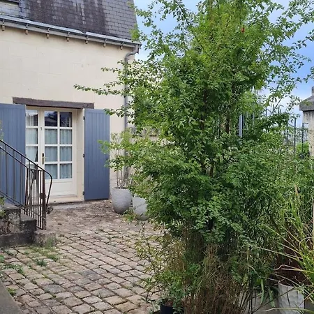 Logis Le Bussy Szálloda