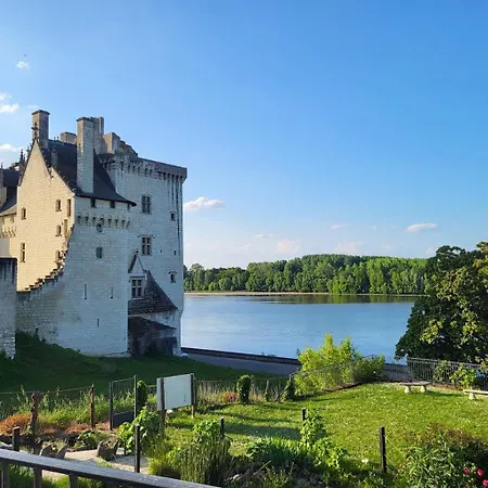 Szálloda Logis Le Bussy