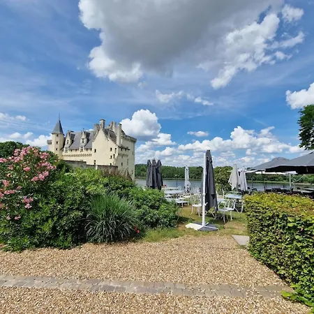 Szálloda Logis Le Bussy 3*