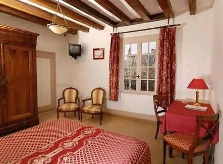Logis Le Bussy Montsoreau