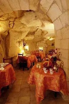 فندق Logis Le Bussy