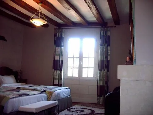 Szálloda Logis Le Bussy