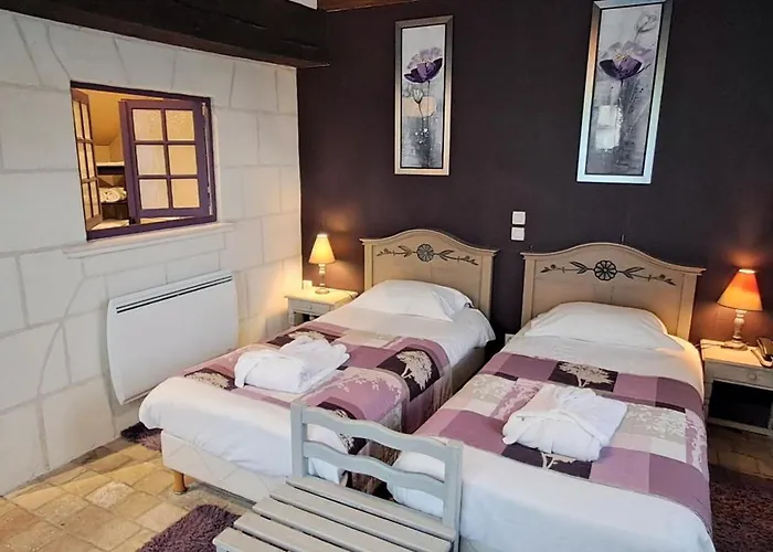 Logis Le Bussy Szálloda 3*