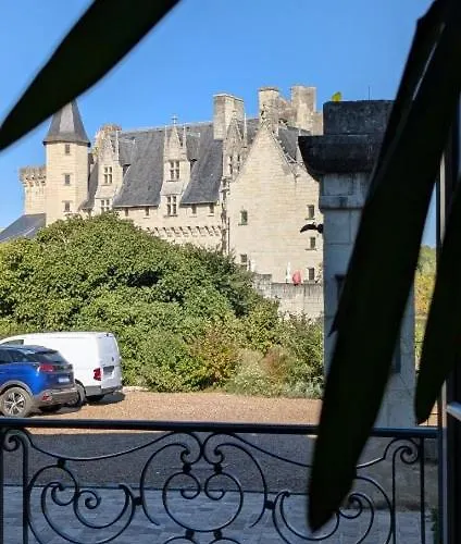 Szálloda Logis Le Bussy Montsoreau