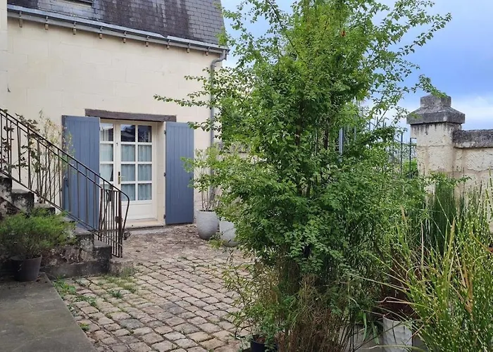 Logis Le Bussy Szálloda