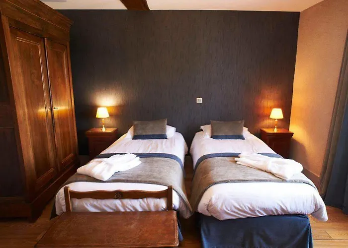 Hotel Logis Le Bussy Montsoreau